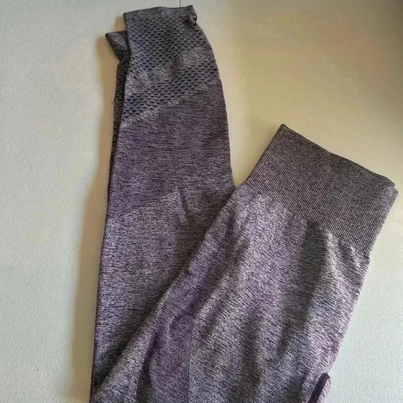 Pink - Picture 1 of 3